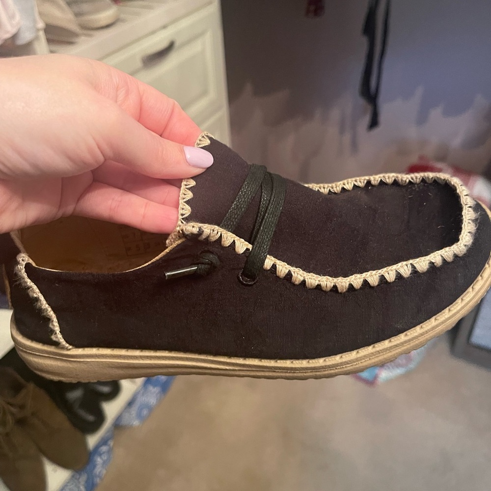 Hey Dude shoes